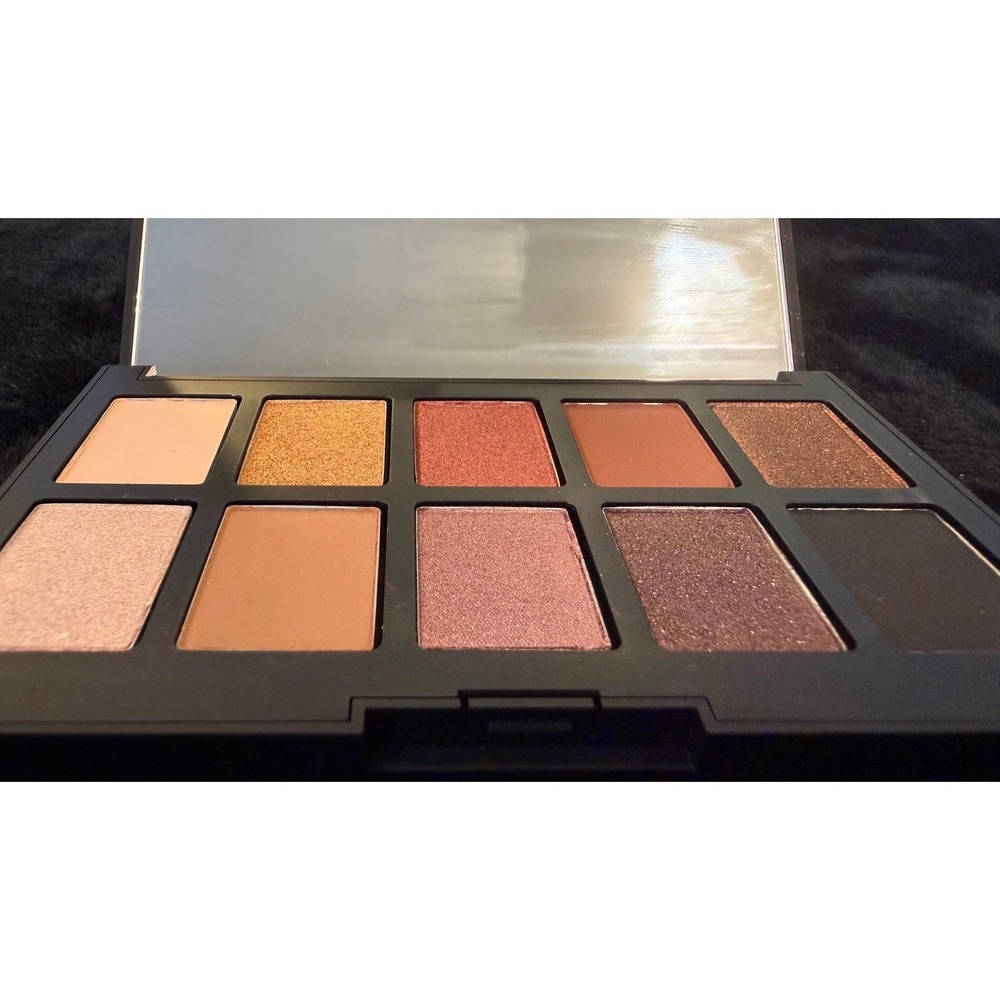 Haus Laboratories Glam Room No. 1 Fame Eyeshadow Palette Lady Gaga Discontinued - Picture 6 of 10
